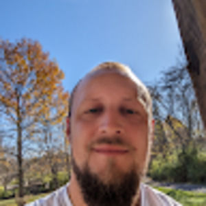 Meet your Posher, Devin